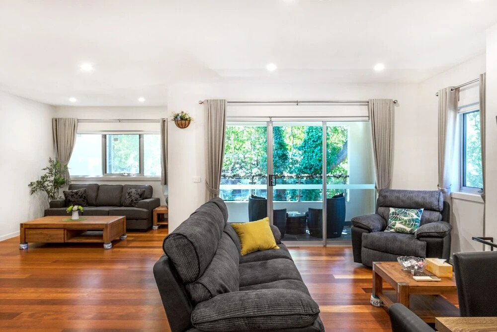 Woody Lifestyle one Bedroom Apartment