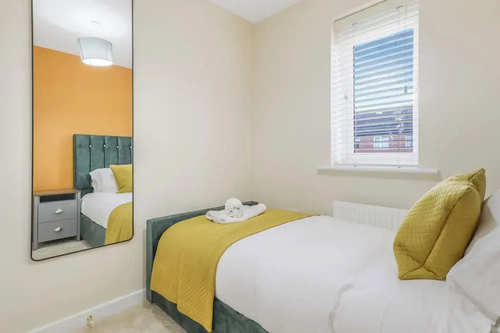 Spacious 5-bed Contractor House - Parking Wi-fi