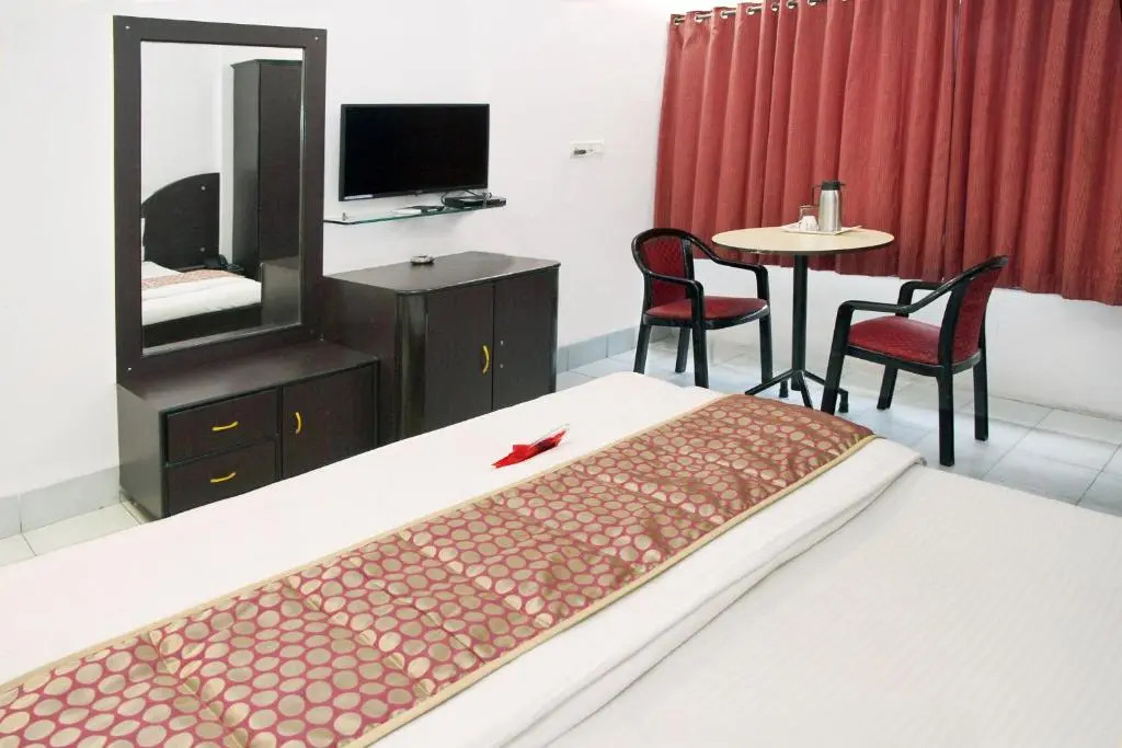 Hotel Raj