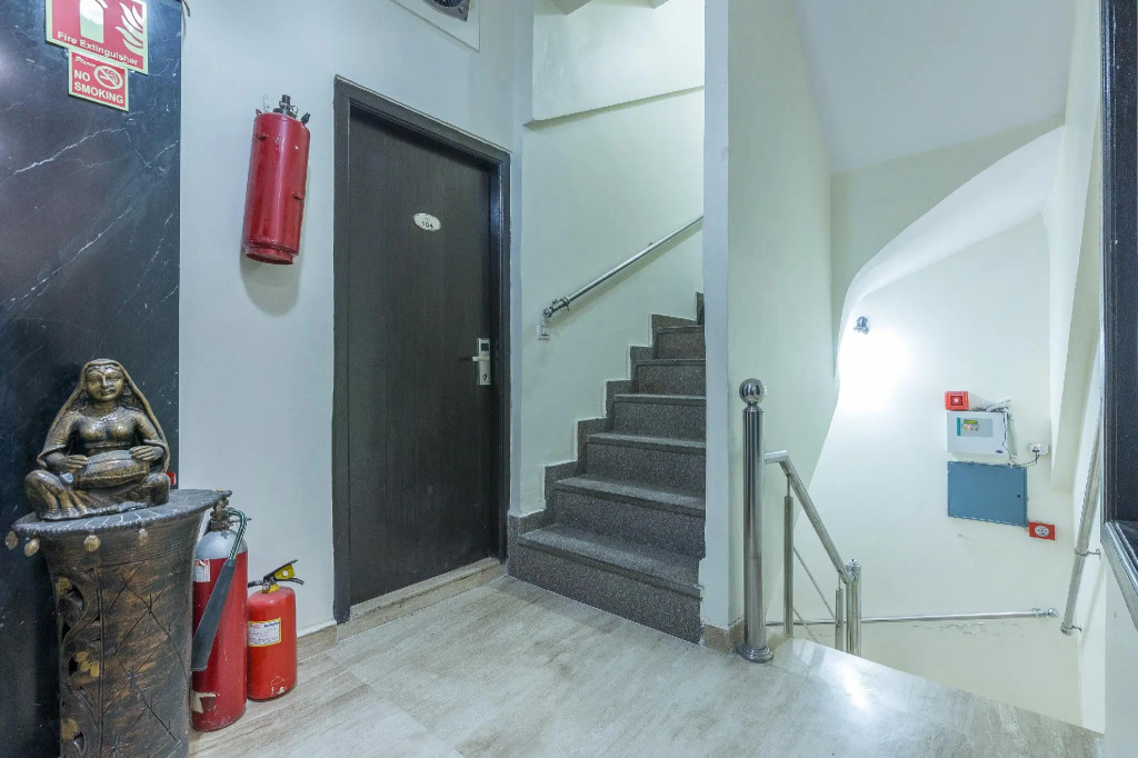 Rupam Hotel - Air Purified comfort