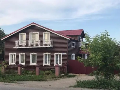 Gostinitsa v gorode Kirillov