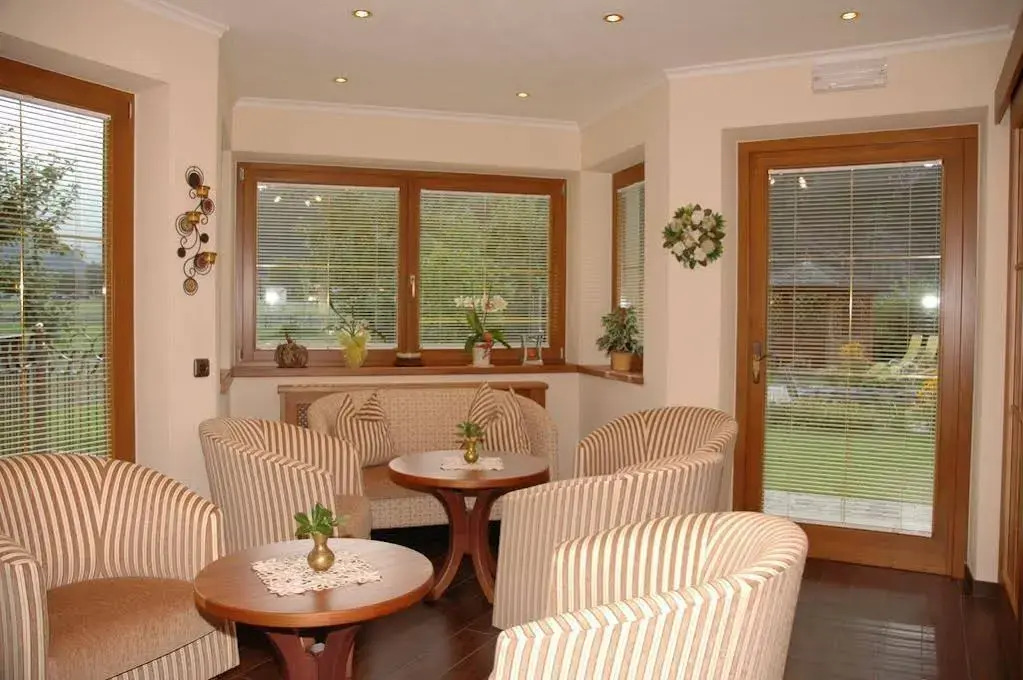 Hotel-Garni Almhof