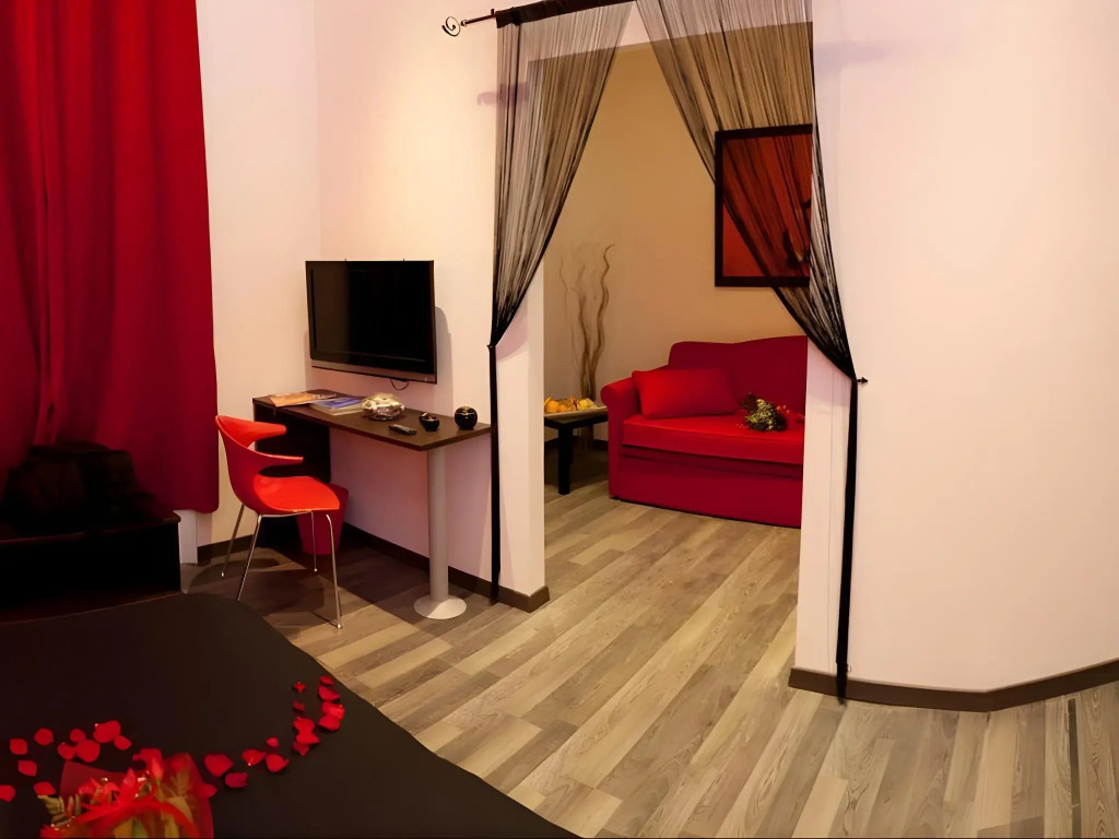 Chroma Exy - Chroma Italy