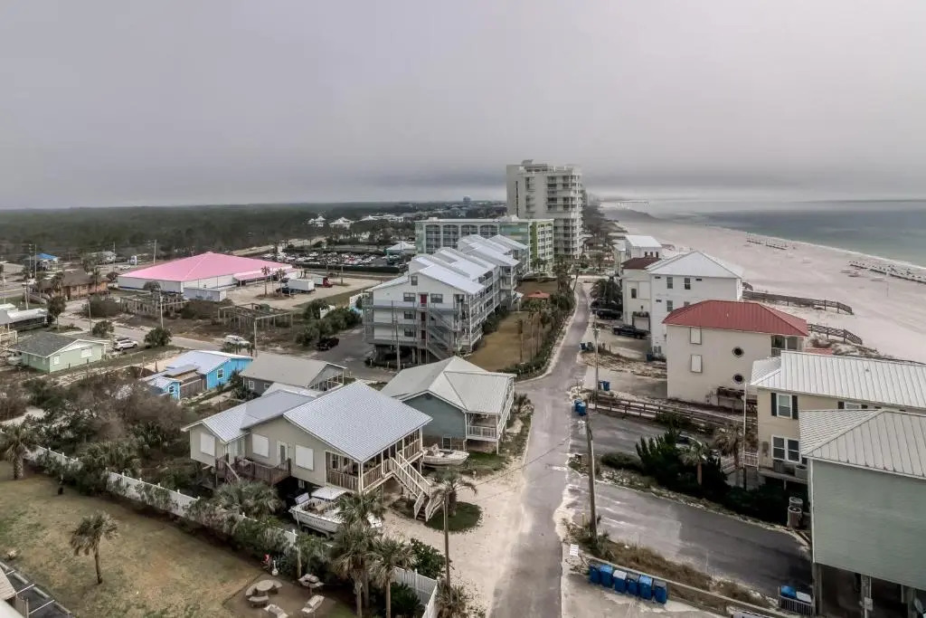 Tradewinds 906