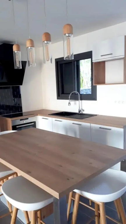 House With 3 Bedrooms in Saint Pierre, With Wonderful sea View, Enclos
