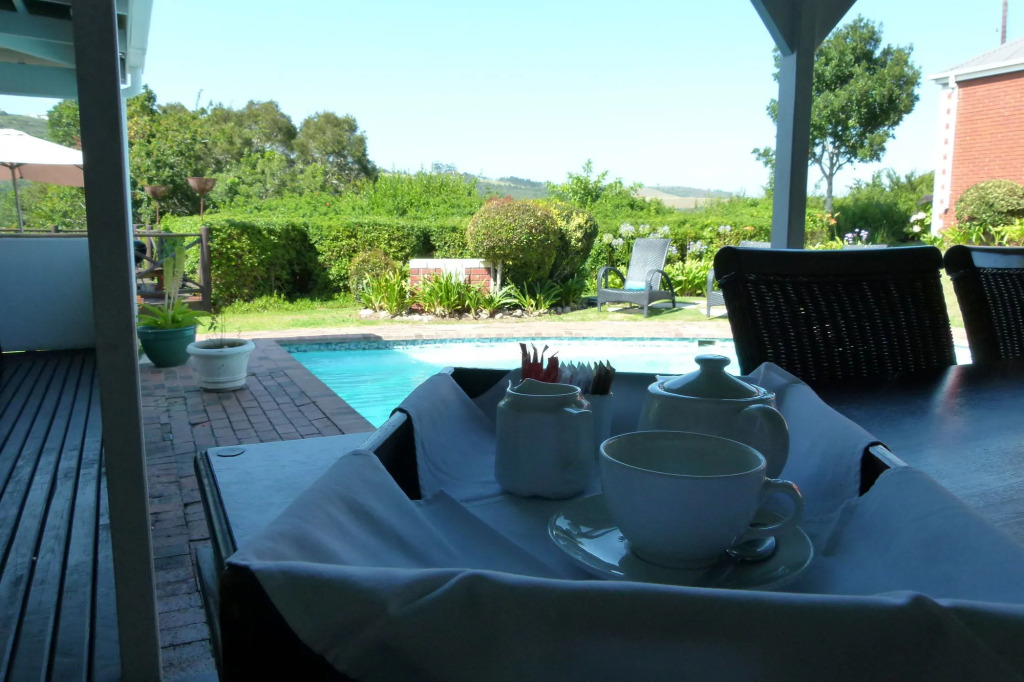Redbourne Country Lodge- Lion Roars Hotels & Lodges