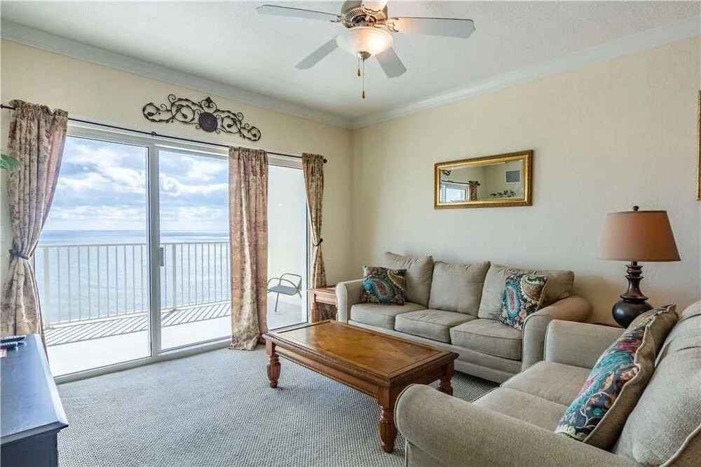 Crystal Shores West 1103 - 2 Br condo by RedAwning