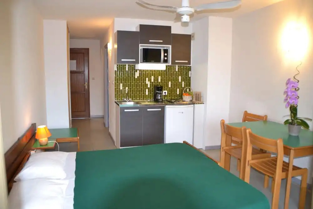 Le California Motel