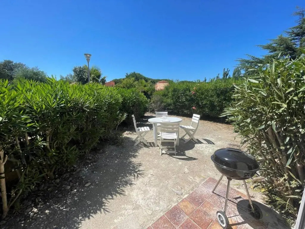 Maison rénovée climatisée, jardin, 4 couchages, à 1000m de la plage, parking privé, Saint-Cyprien - FR-1-225D-160