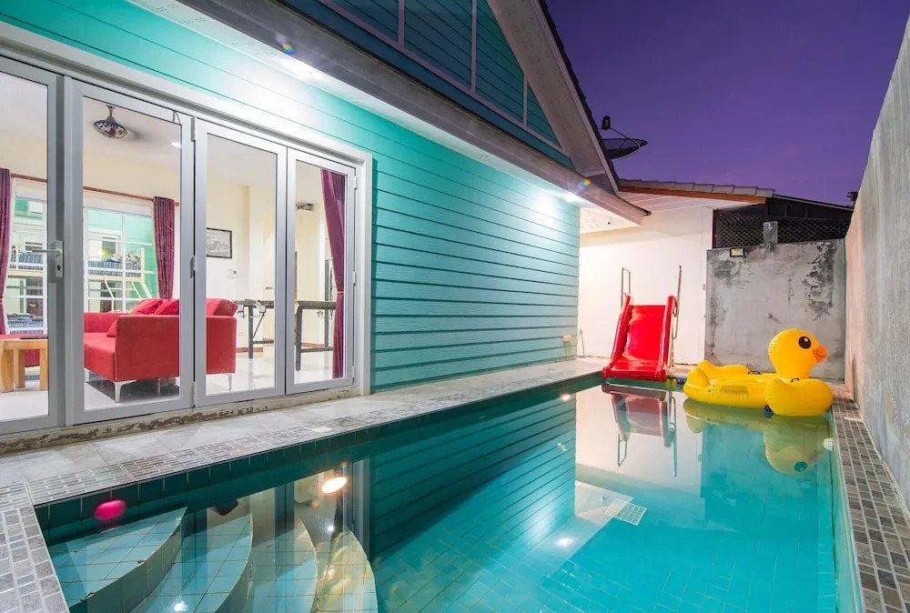 Peach Hua Hin Pool Villa Holiday