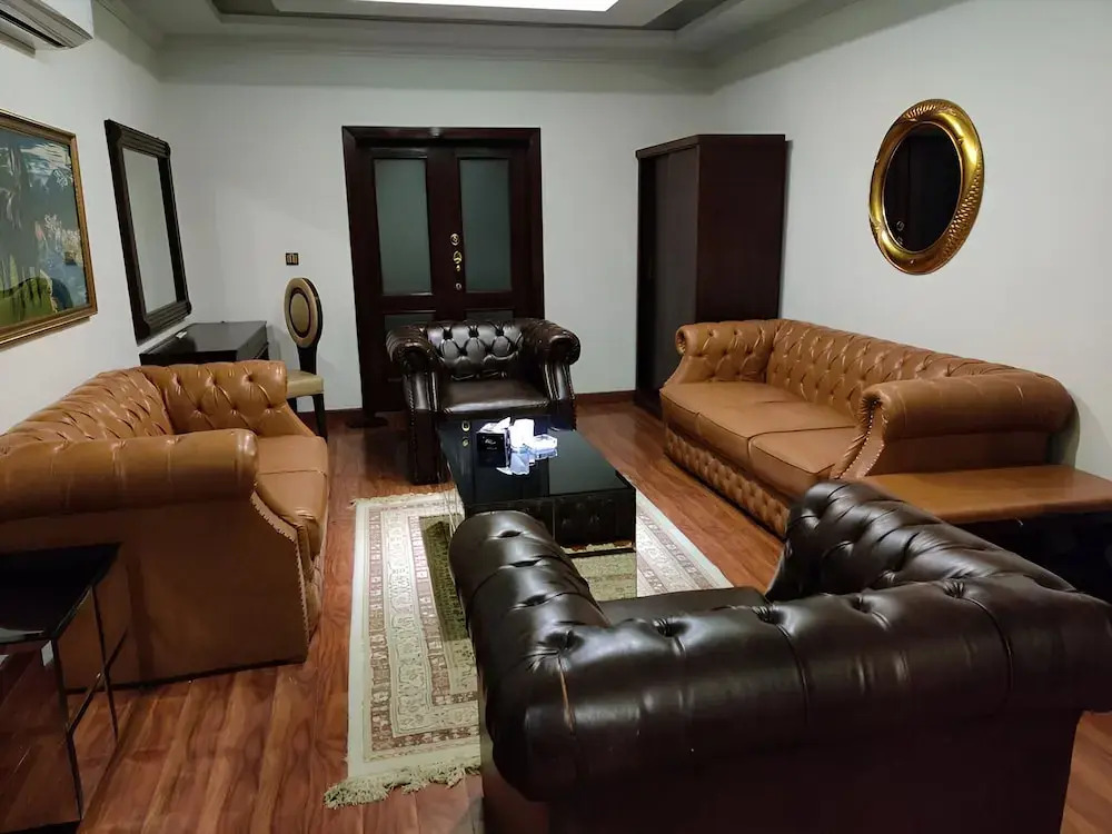 Shalimar Hotel