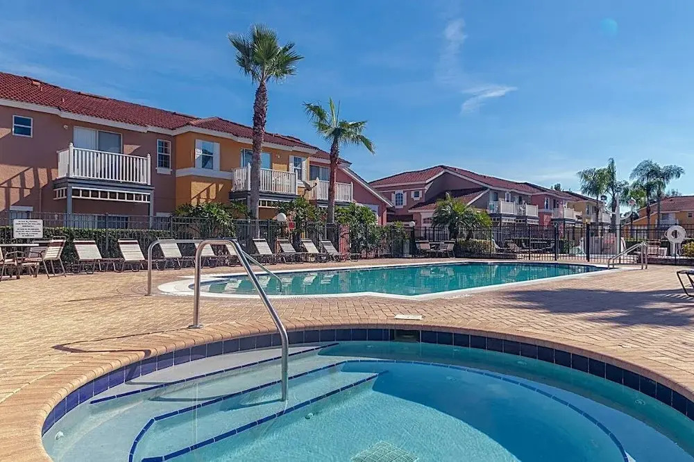 Quiet Resort 3BR Nature Walk 20min to Disney