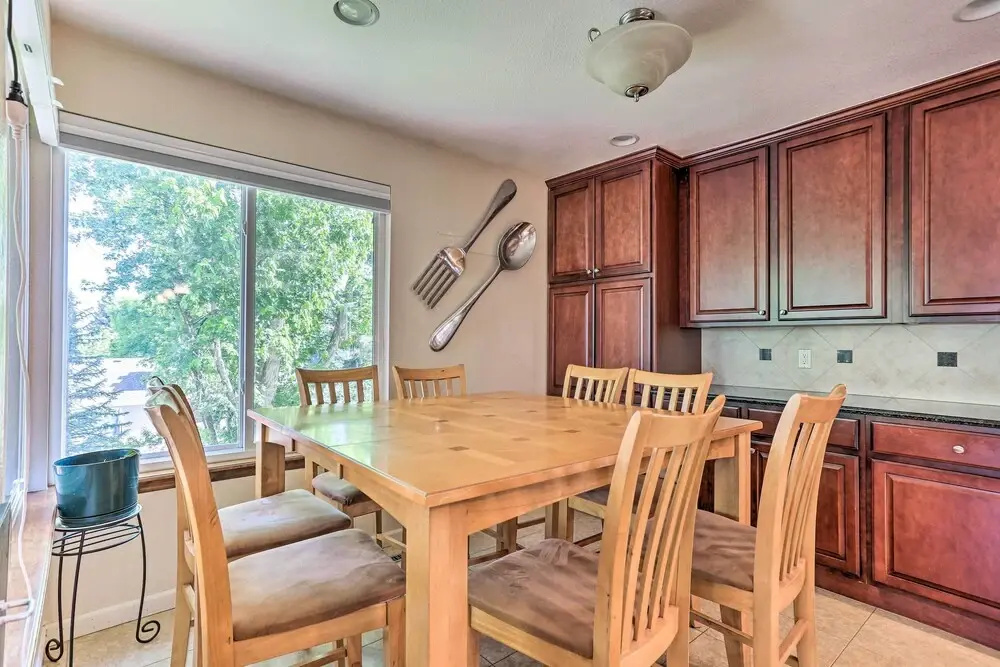 12 Mi to Dtwn Denver: Littleton Family Home!