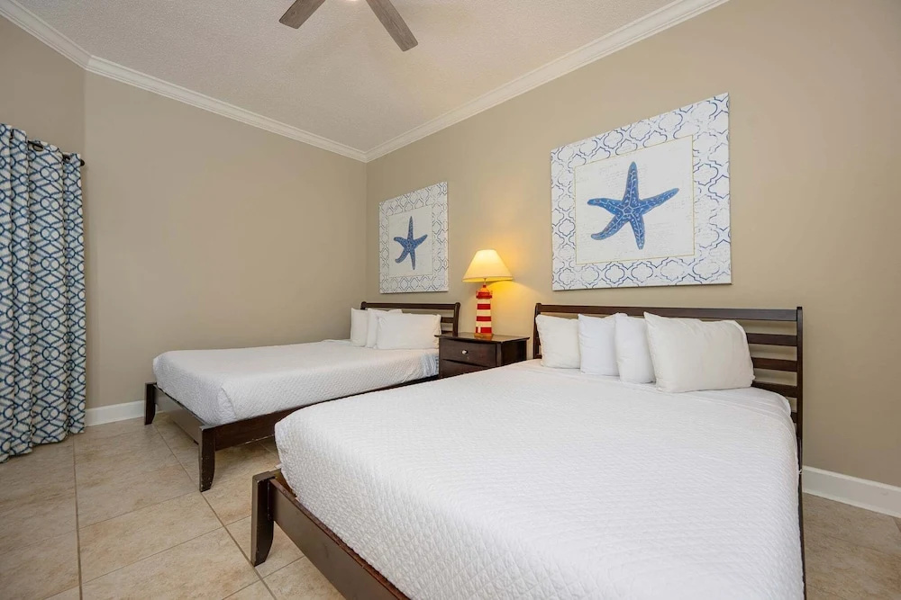 Phoenix West 1803 3 Bedroom Condo