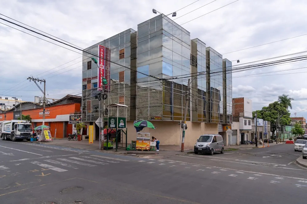 Apartahotel Torres de Cristal Cali