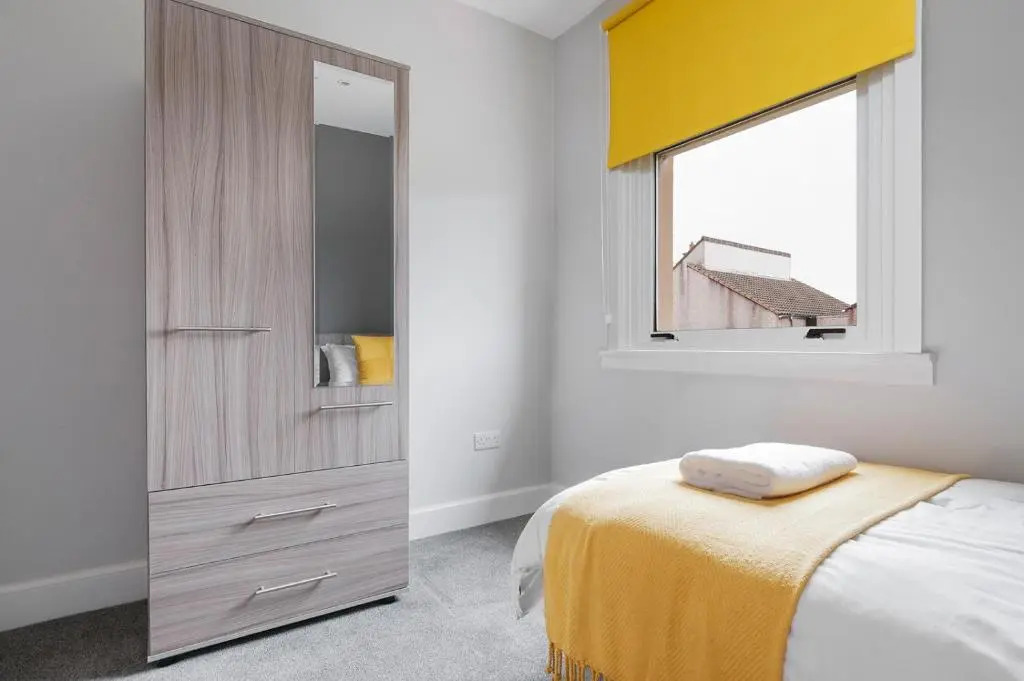 Dalkeith Three Bed Two Bath Apartment