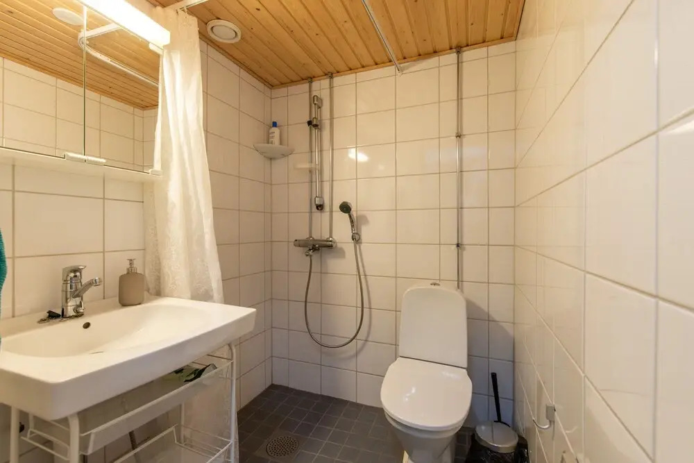 Bright apartment, center of Oulu