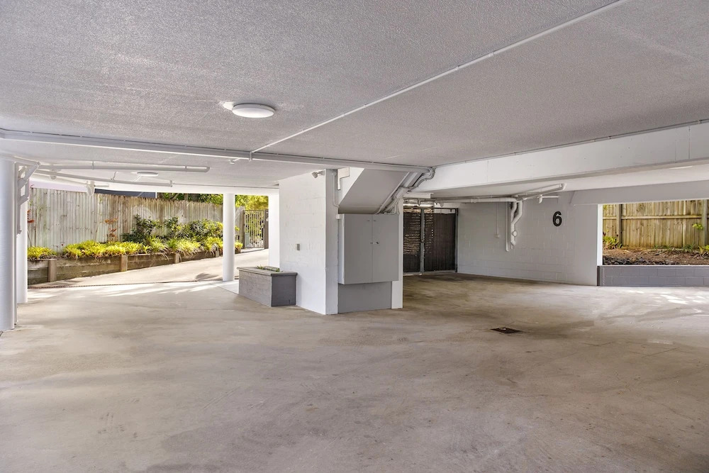 Pisces Apartments