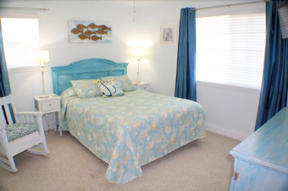 Sapphire #48041 - 2 Br Home