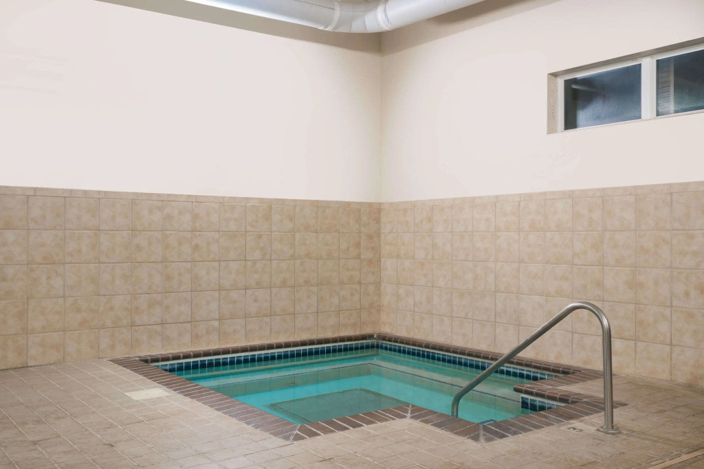 Microtel Inn & Suites by Wyndham Springfield