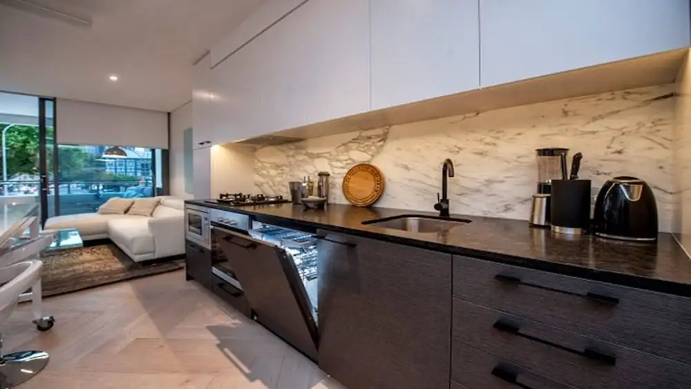 Luxury Studio With Parking in Woolloomooloo - WMLOO