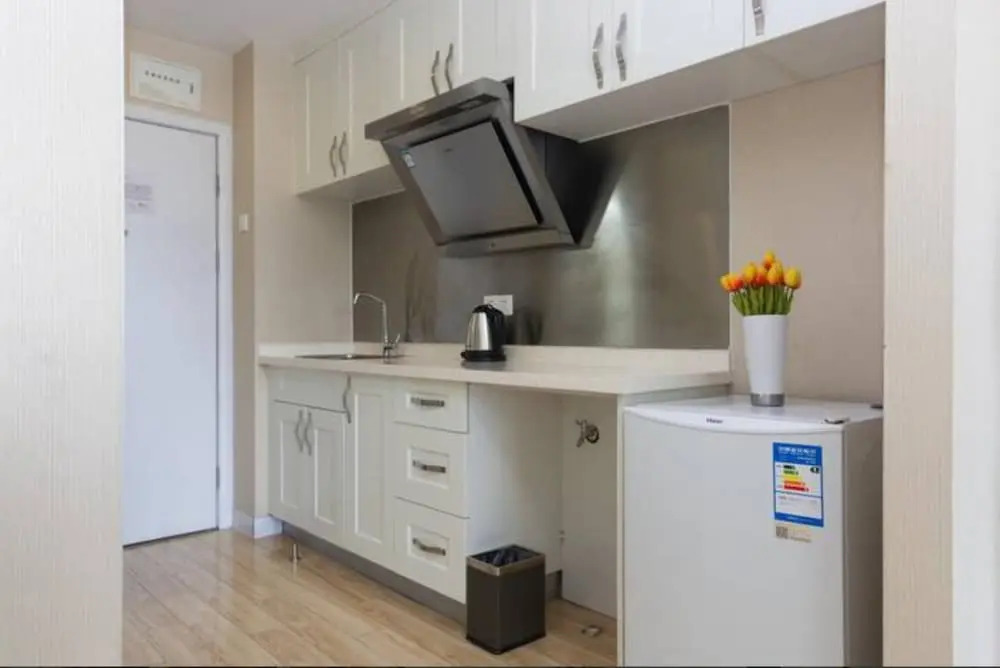 Shine Apartment