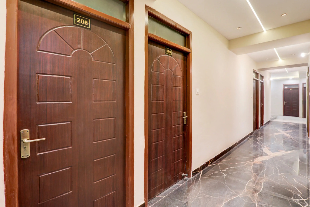 Collection O Kakadeo Kanpur Formerly Hotel Avon