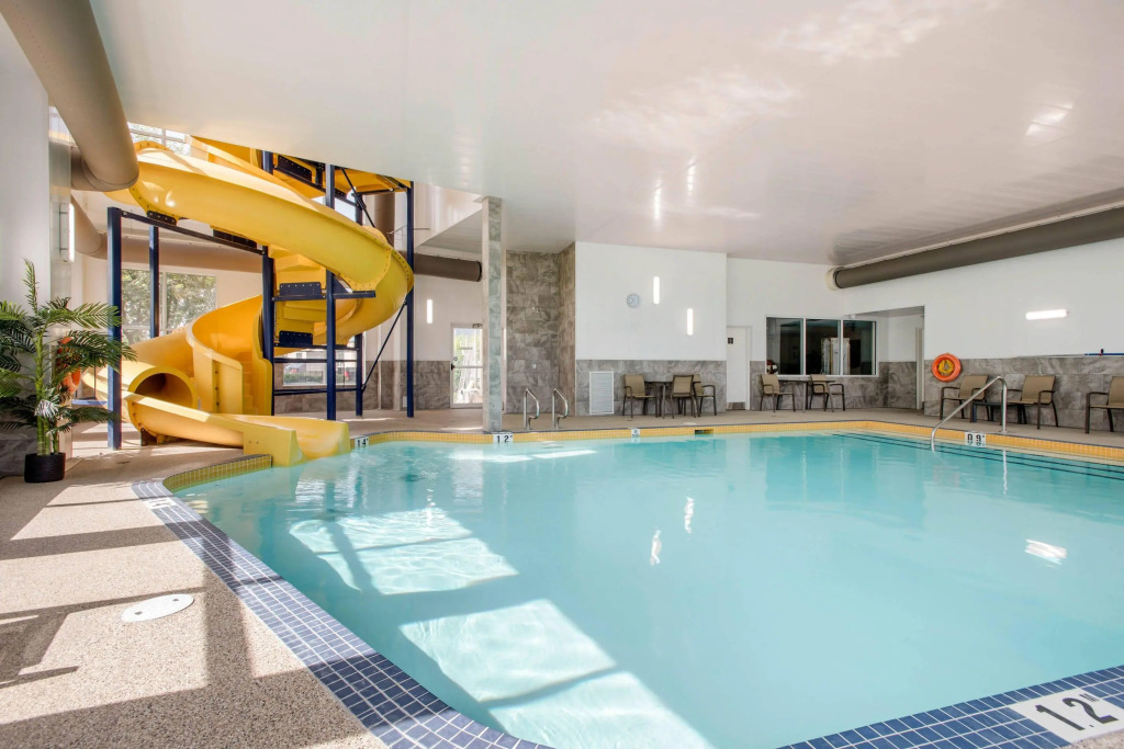 Comfort Inn & Suites