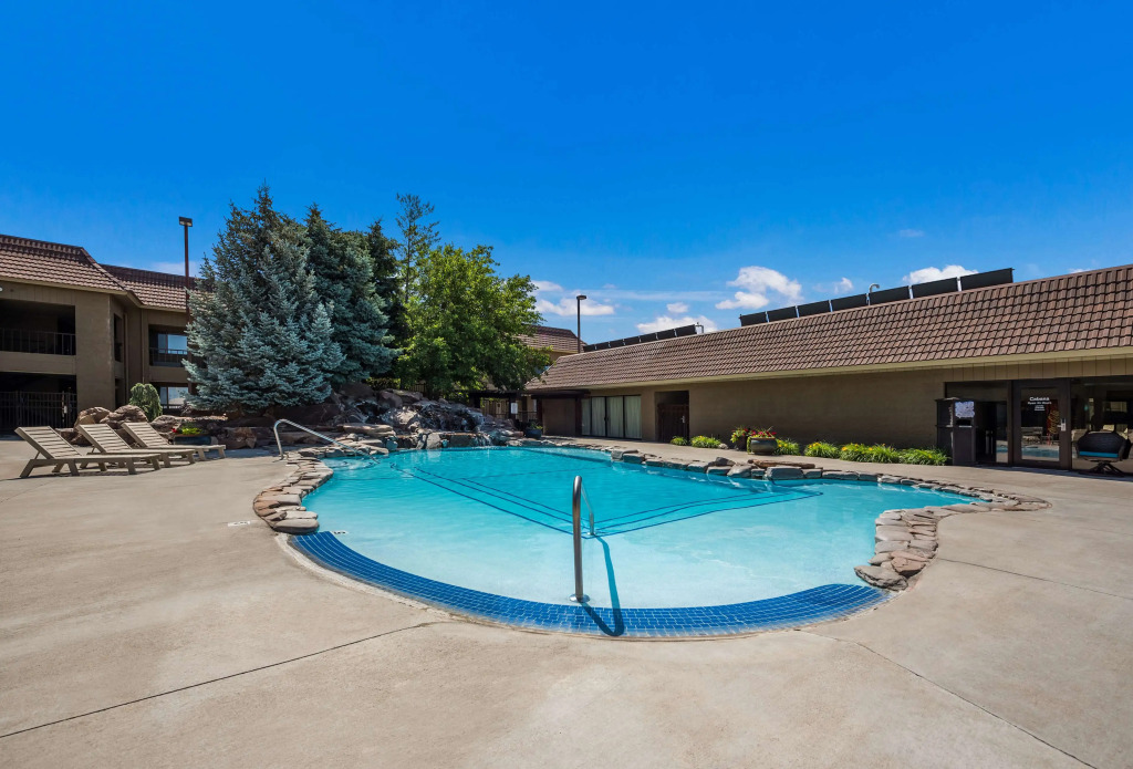 Best Western Foothills Inn