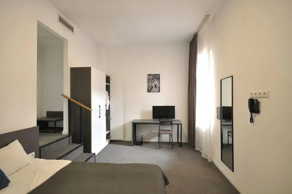 Meidan Suites