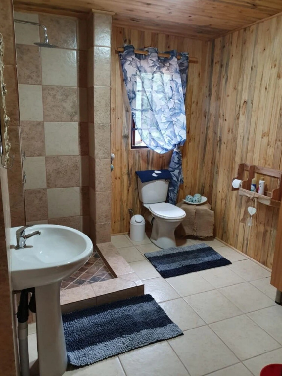 Hout Huisie Wooden House Self Catering Africa Bush Vacation In Marloth Park