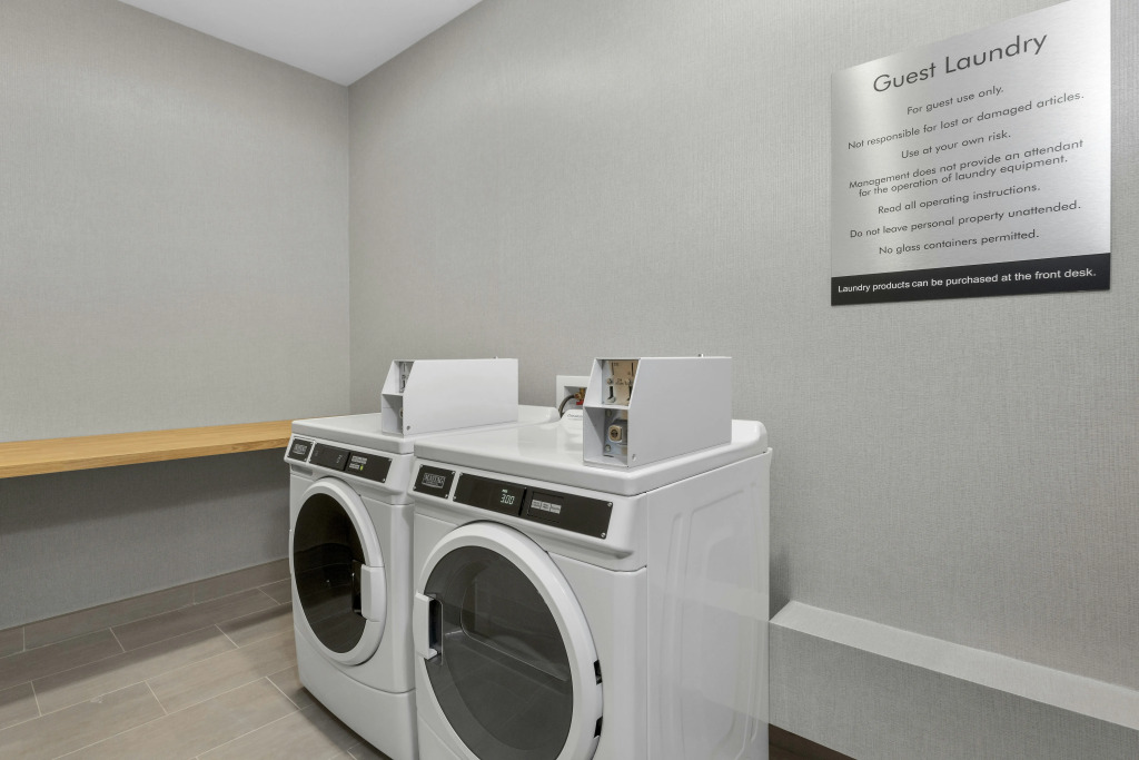 Hampton Inn By Hilton Cornwall
