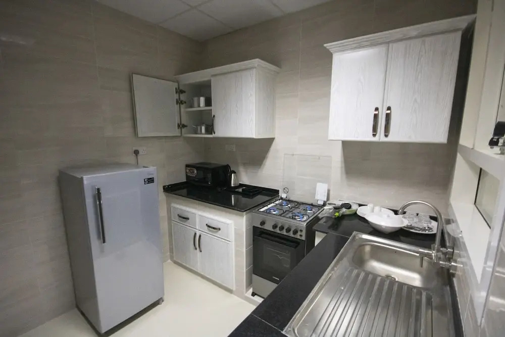 Home Station Hotel