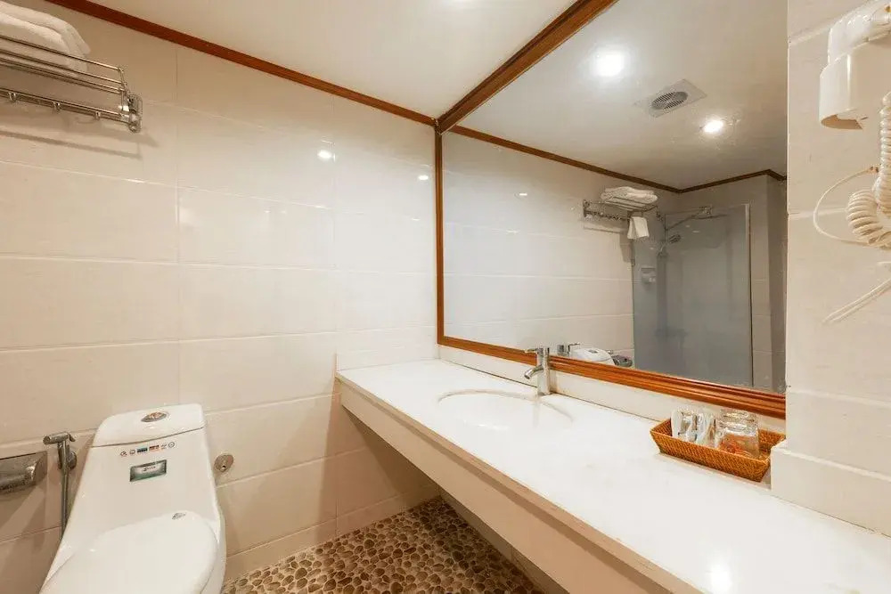 OYO 472 Lenka Hotel