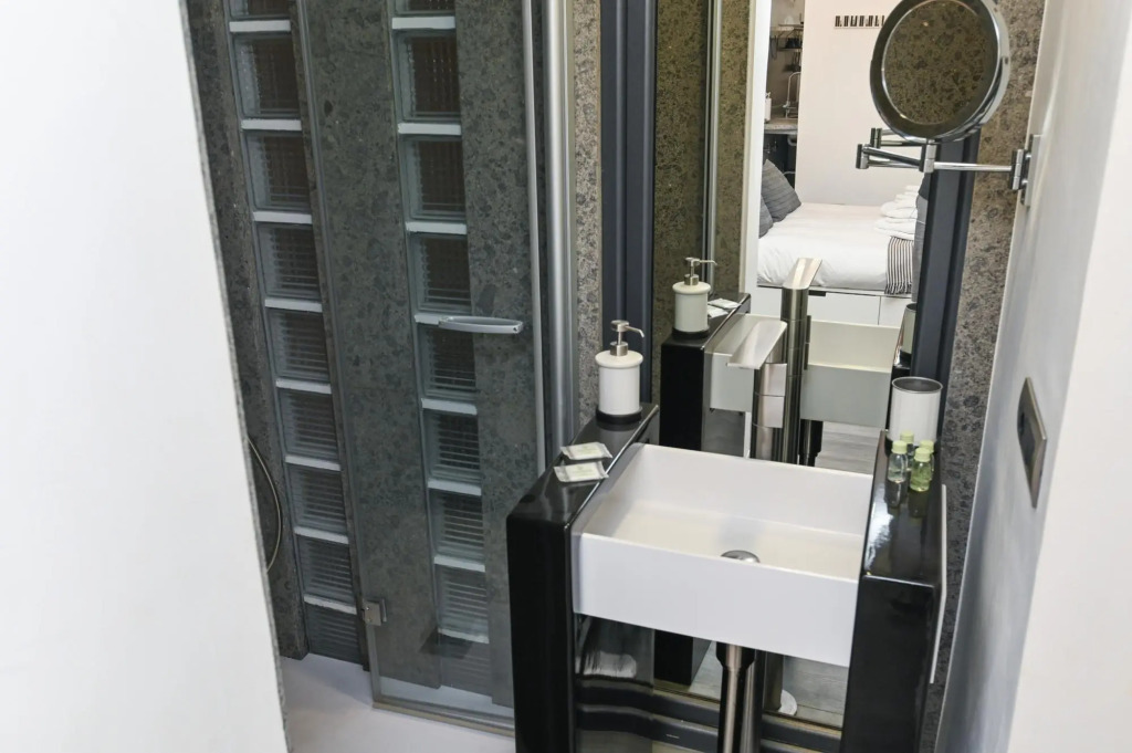 The Essential Trastevere Design Studio