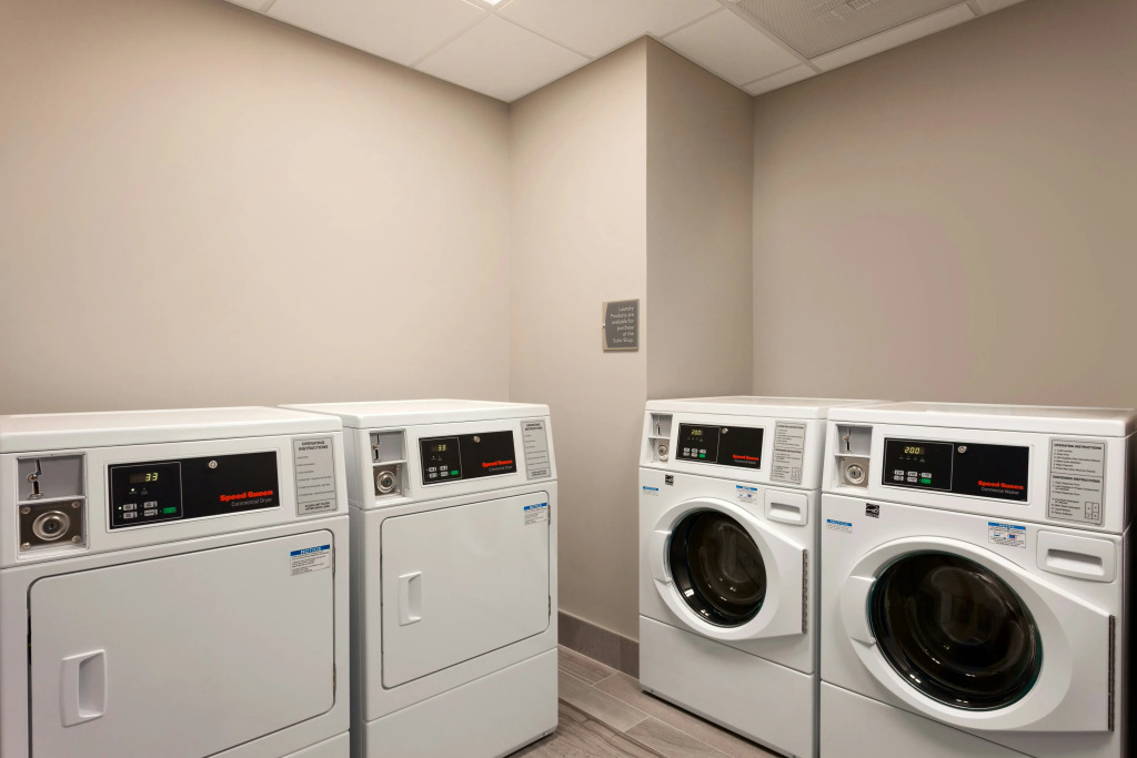 Homewood Suites by Hilton Syracuse - Carrier Circle