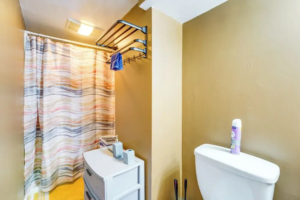 Game, Stay & Play: Family Home in Westland!