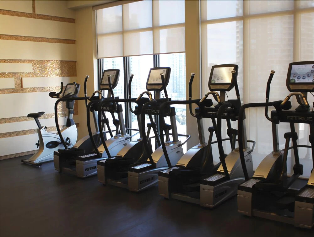 Avalon suites - Bluejays & Convention Center