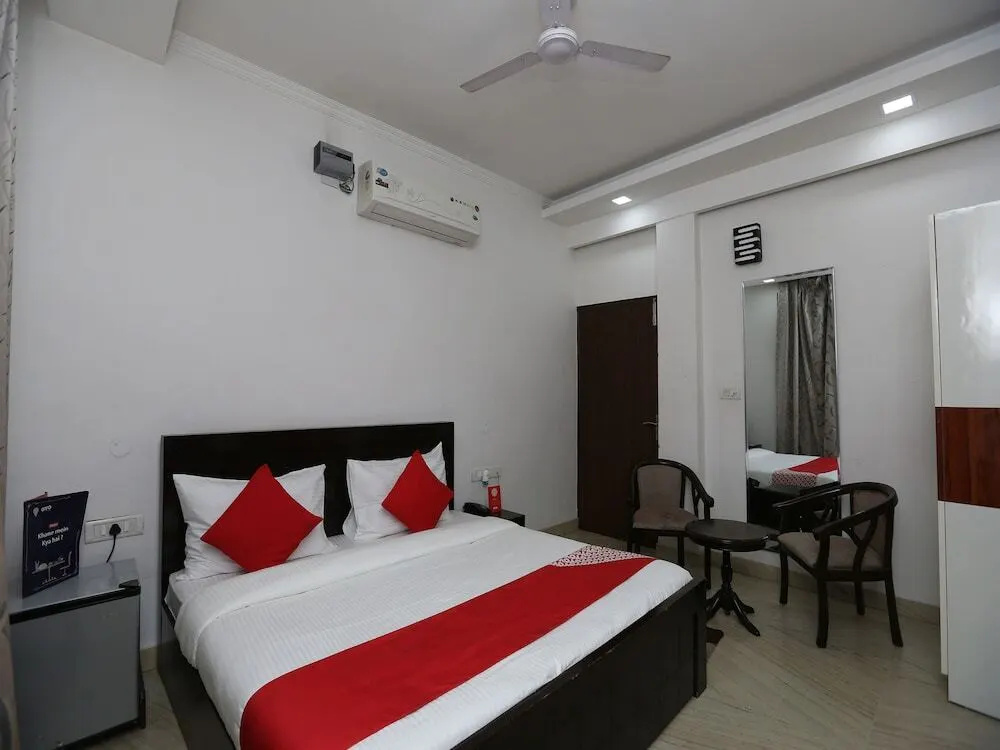 The Destiny Inn by OYO Rooms
