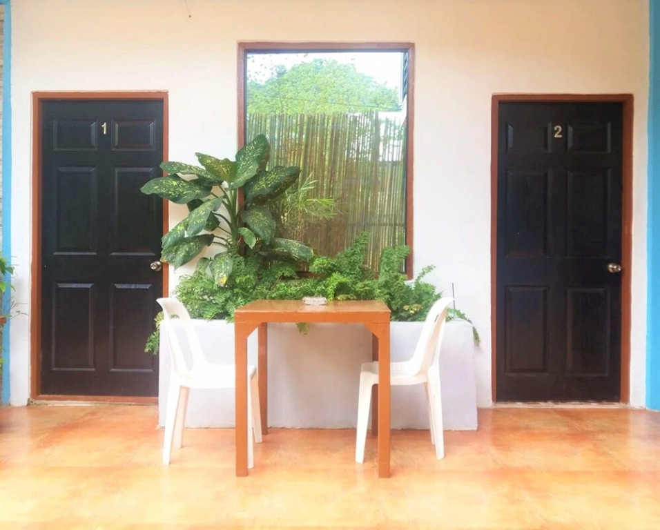 Ohana Hostel