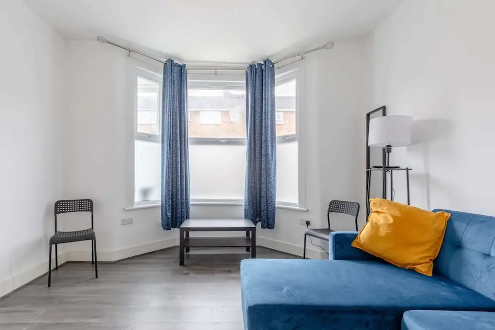 Spacious & Newly Renovated 4BD House East Ham!