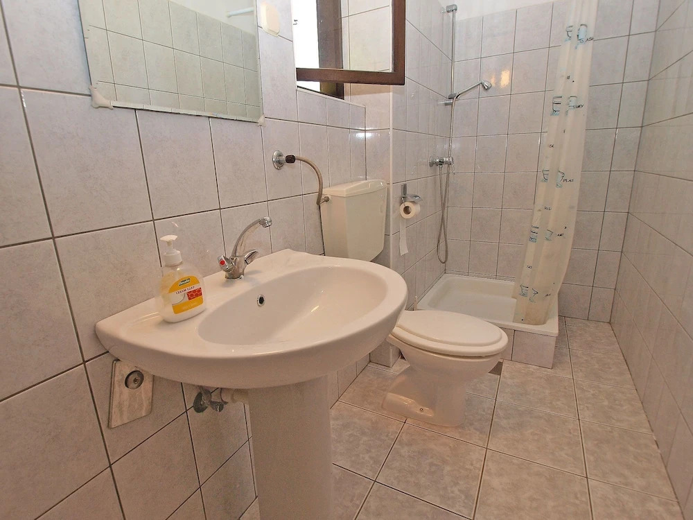 Apartment 1095