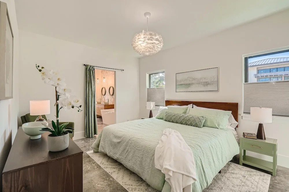Villa Vogue - Designer Finishes Meet Open Living in Sunshine Park