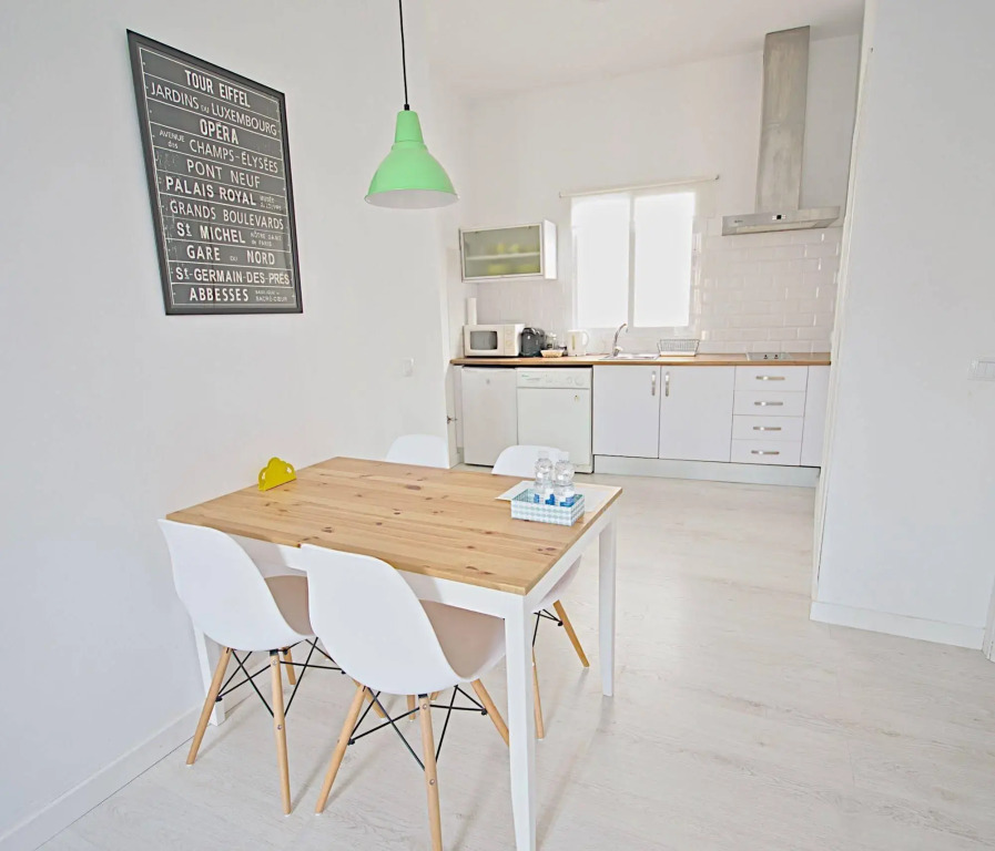 MalagaUrbanRooms - Central Suites