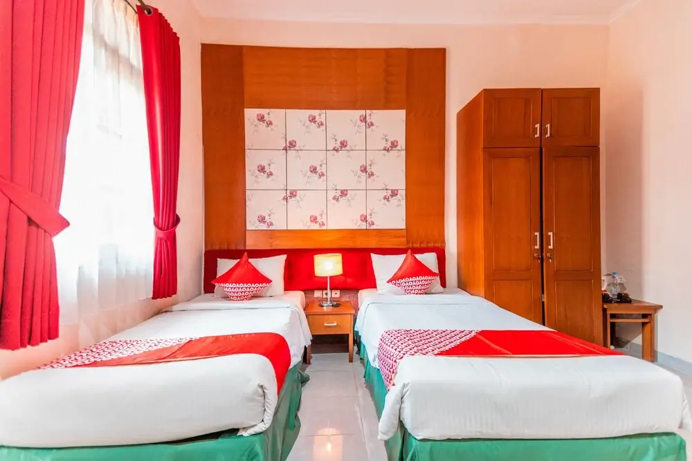 Oyo 1211 Graha Technopark Hotel