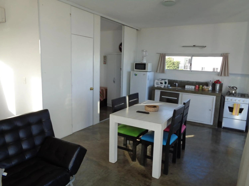 Acacias Apartamento D