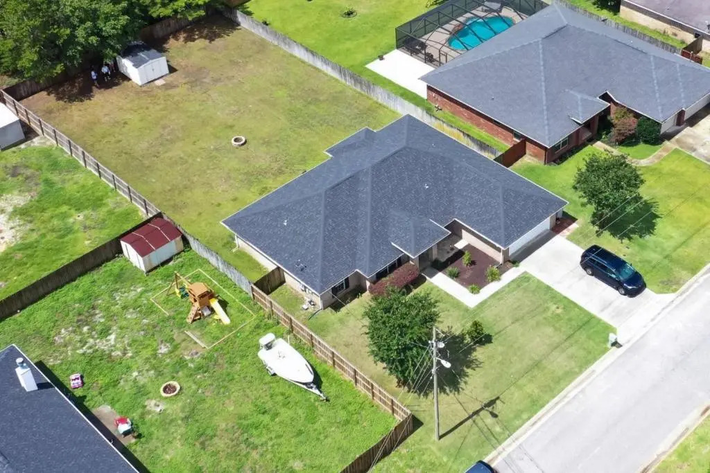 Navarre-Branston Drive - Single-Family House