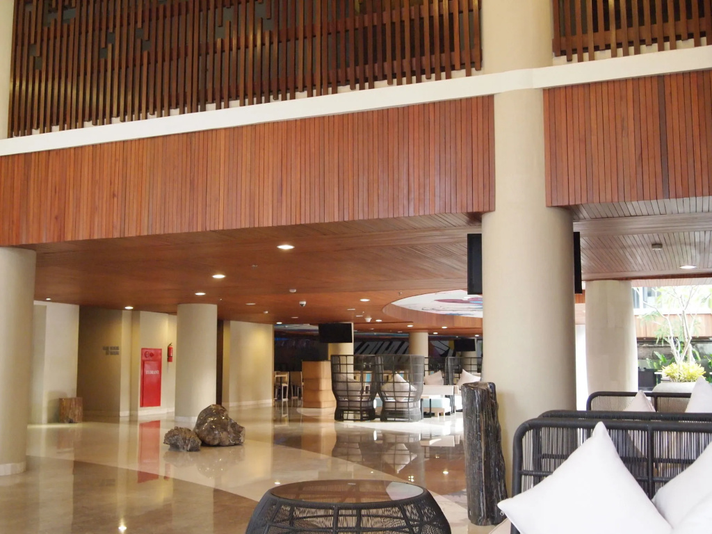 Bedrock Hotel Kuta