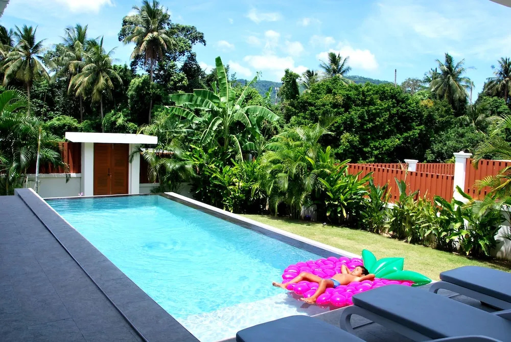 3 Bedrooms Private Villa and Pool Near Beach