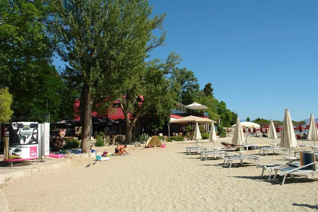Apartments Deniz